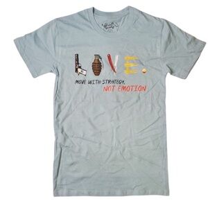 Love graphic tee Sz Various